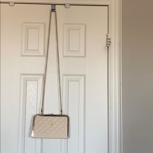 Knock-off Chanel crossbody/clutch